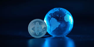Las criptomonedas pasan a integrarse en el sistema financiero convencional a nivel mundial